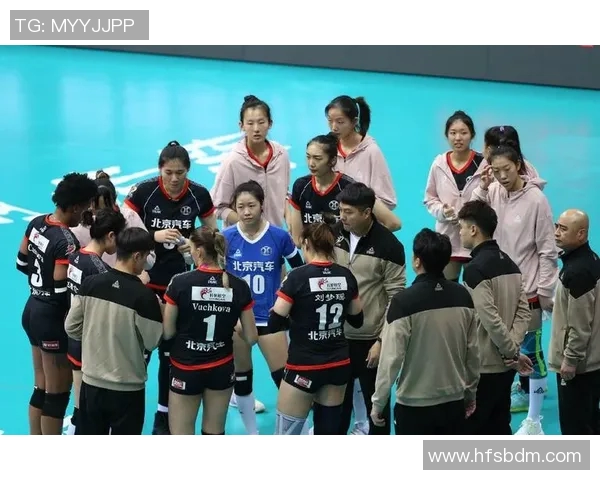 八一女排迎战北京队新浪体育台直播精彩对决全程回顾 八一女排迎战北京队新浪体育台直播精彩对决全程回顾
