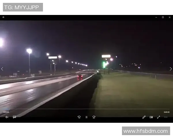 南京滑板队与重庆滑板队速度对决赛后分析与精彩回顾